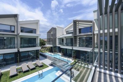 Serenity Suites 3 keys ☆